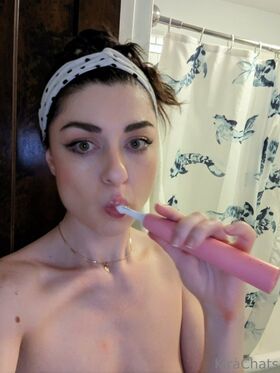 KiraChats Nude Leaks OnlyFans Photo 22