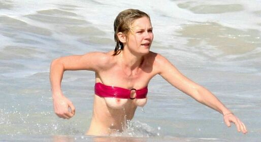 Kirsten Dunst Nude Leaks OnlyFans Photo 13