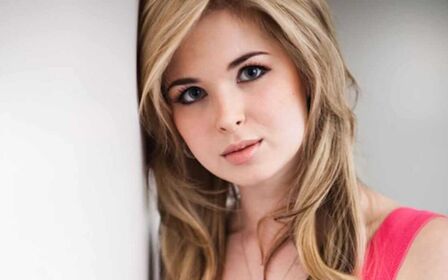 Kirsten Prout Nude Leaks OnlyFans Photo 14