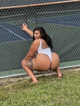 kitareign Nacktes Leaks OnlyFans Foto 2