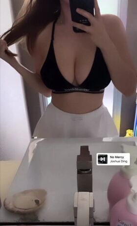 Klaryuu Nude Leaks OnlyFans Photo 19