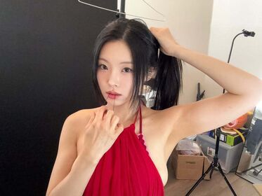 Kong Nude Leaks OnlyFans Photo 8