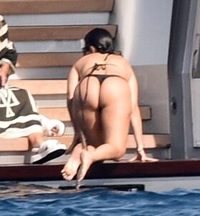 Kourtney Kardashian Nude Leaks OnlyFans Photo 56