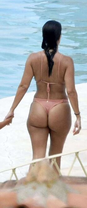 Kourtney Kardashian Nude Leaks OnlyFans Photo 167