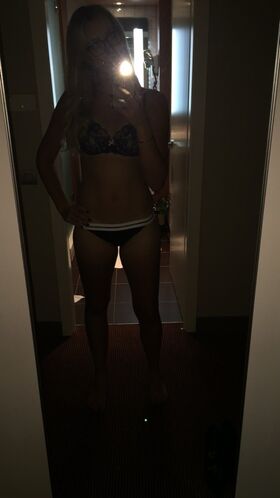 Kristina Mladenovic Nude Leaks OnlyFans Photo 18
