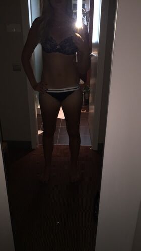 Kristina Mladenovic Nude Leaks OnlyFans Photo 19