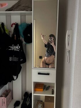 Ksxaanx Fotografie scursă ilegal OnlyFans dezbrăcată 53