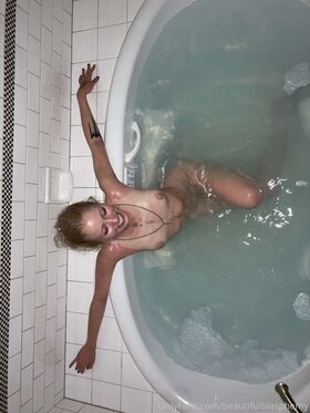 Kylee Rogovoy Nude Leaks OnlyFans Photo 18