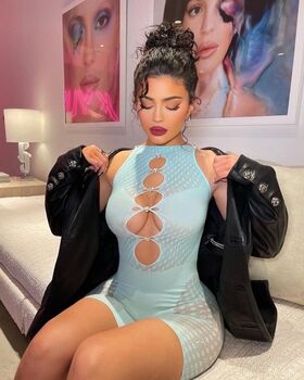 Kylie Jenner Nude Leaks OnlyFans Photo 85