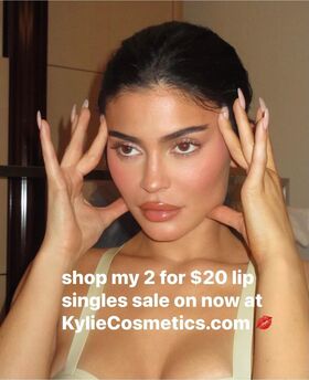 Kylie Jenner Nude Leaks OnlyFans Photo 185