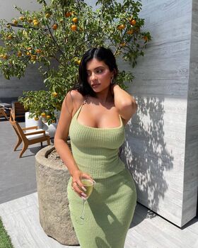 Kylie Jenner Nude Leaks OnlyFans Photo 315