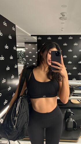 Kylie Jenner Nude Leaks OnlyFans Photo 340