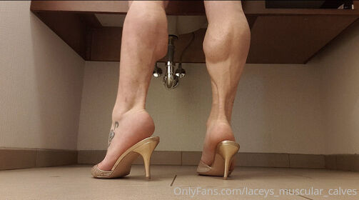 laceys_muscular_calves