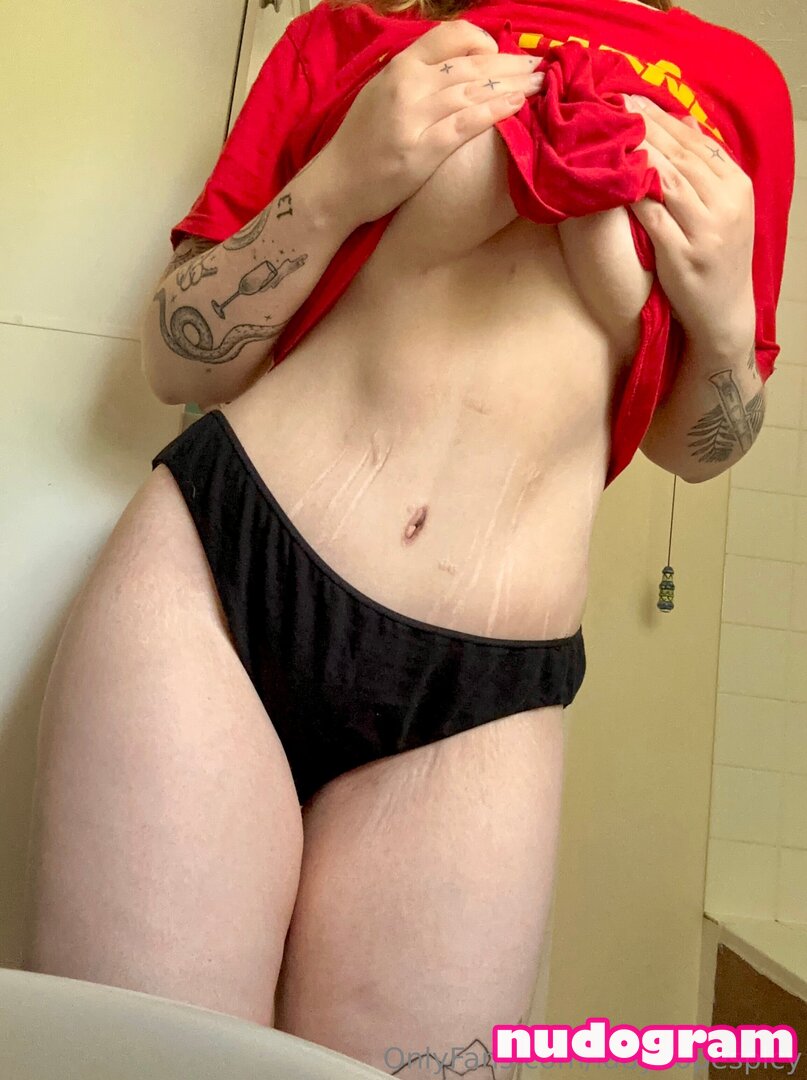 Ladyhope  lady.hope.twitch  ladyhopespicy Гола изтичане OnlyFans снимка  12 - Nudogram v2.1