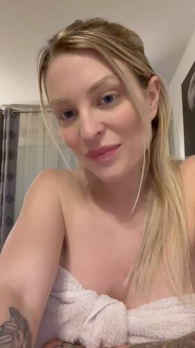 Lana Athena Nude Leaks OnlyFans Photo 4