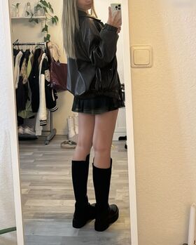 Lara Held Nude Leaks OnlyFans Photo 40