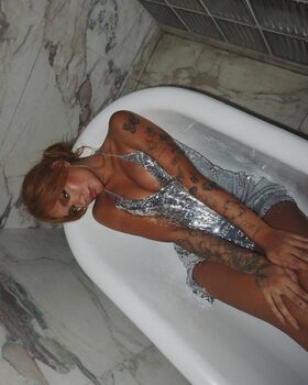 Lara Silva Nude Leaks OnlyFans Photo 101