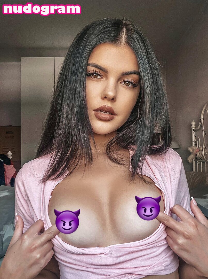 Lara winter onlyfans