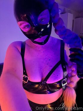 latextam Nude Leaks OnlyFans Photo 4