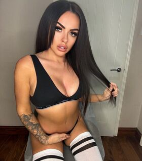 Lauraofficialx Nude Leaks OnlyFans Photo 14
