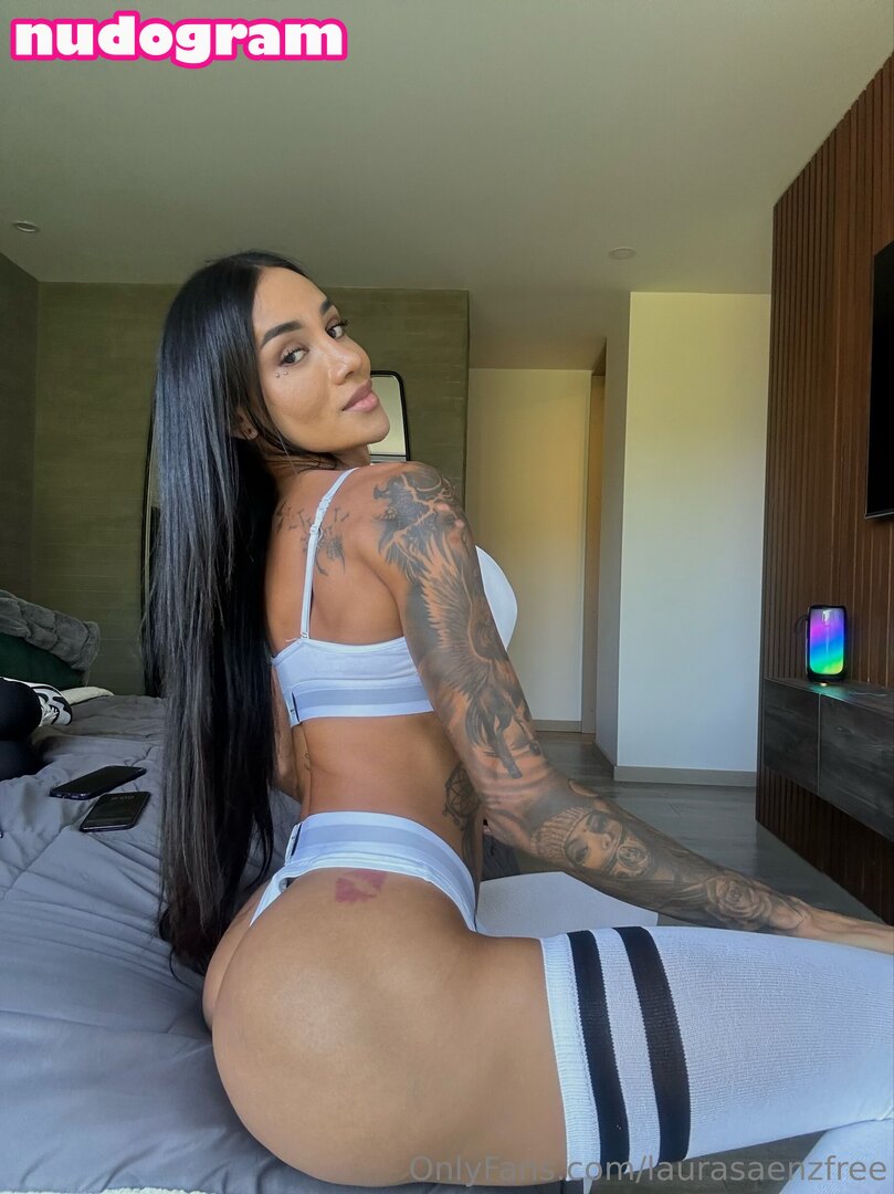 laurasaenzfree  laurasaenzxx Nude Leaks OnlyFans Photo 12 - Nudogram v2.0