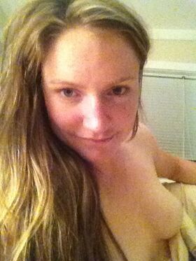 Lauren Kitchen Nude Leaks OnlyFans Photo 23