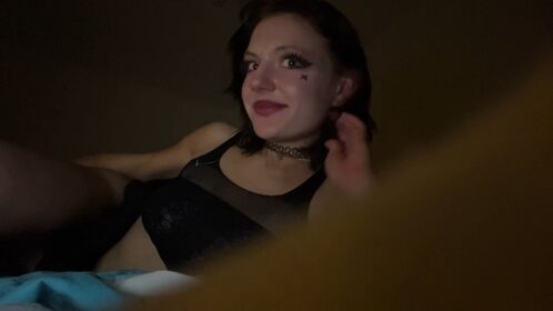 Laurunka1 / Laurunka123 / Darkangelgirl1 / emogirl1234567890 / yukinezko