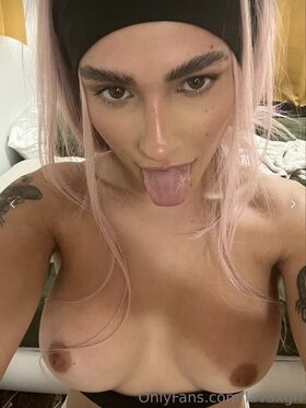 Lavagrll Nude Leaks OnlyFans Photo 240