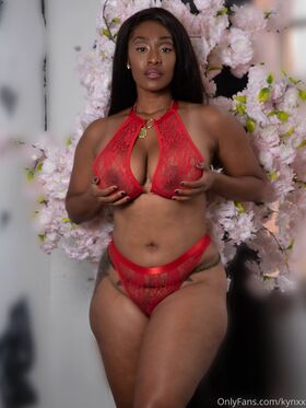 LavendaMonroe Vuotanut alastonkuva OnlyFans 44