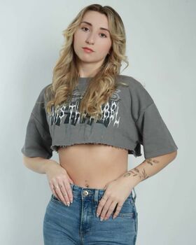 Leah Blake Nude Leaks OnlyFans Photo 1