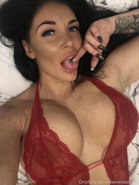 leighvip Nude Leaks OnlyFans Photo 5