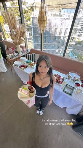 Lenalemon Fotografie scursă ilegal OnlyFans dezbrăcată 215