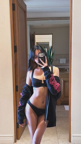 Lenalemon Fotografie scursă ilegal OnlyFans dezbrăcată 258