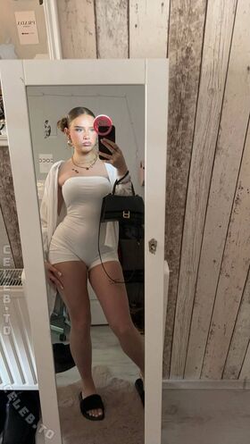 Lenya.wrs Nacktes Leaks OnlyFans Foto 17