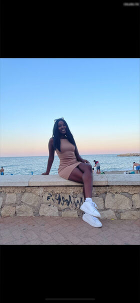 Leoniweber नग्न लीक OnlyFans फोटो 49