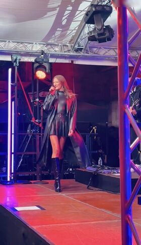 Leony Burger Nacktes Leaks OnlyFans Foto 151