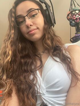 lexithelynx Фото утечки OnlyFans (обнаженная) 1