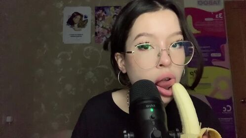 Lezzy Bunny ASMR Nude Leaks OnlyFans Photo 34