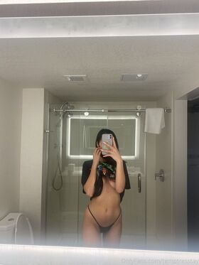 Lil Asian Princess Nude Leaks OnlyFans Photo 52