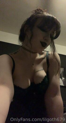 Lilgoth679 Nude Leaks OnlyFans Photo 8