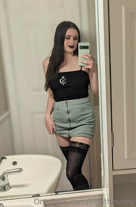 lilgothhunny Nude Leaks OnlyFans Photo 60