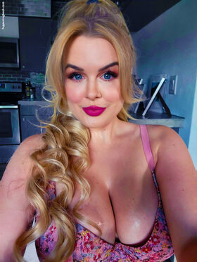 Lilli Luxe Nude Leaks OnlyFans Photo 516