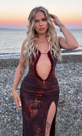 lilly.kret Nude Leaks OnlyFans Photo 1