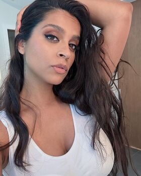 Lilly Singh Nude Leaks OnlyFans Photo 22