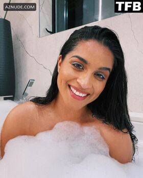 Lilly Singh नग्न लीक OnlyFans फोटो 75