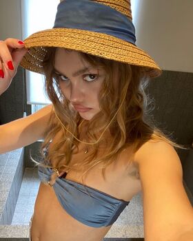 Lily-Rose Depp Nude Leaks OnlyFans Photo 17