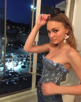 Lily-Rose Depp Nude Leaks OnlyFans Photo 59