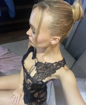Lily-Rose Depp Nude Leaks OnlyFans Photo 95