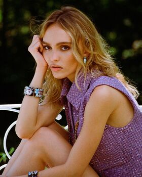 Lily-Rose Depp Nude Leaks OnlyFans Photo 155