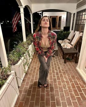 Lindsey Shaw Nude Leaks OnlyFans Photo 16